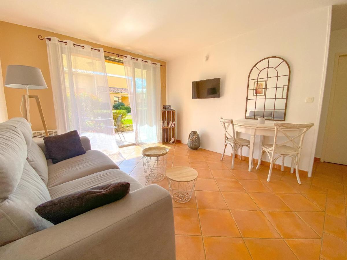 Appartement Cosy Pour Un Sejour Bien-Etre Climatise ソルマーヌ・ド・ボークリューズ エクステリア 写真